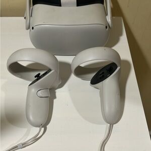 Standalone VR Headset with Controllers - White